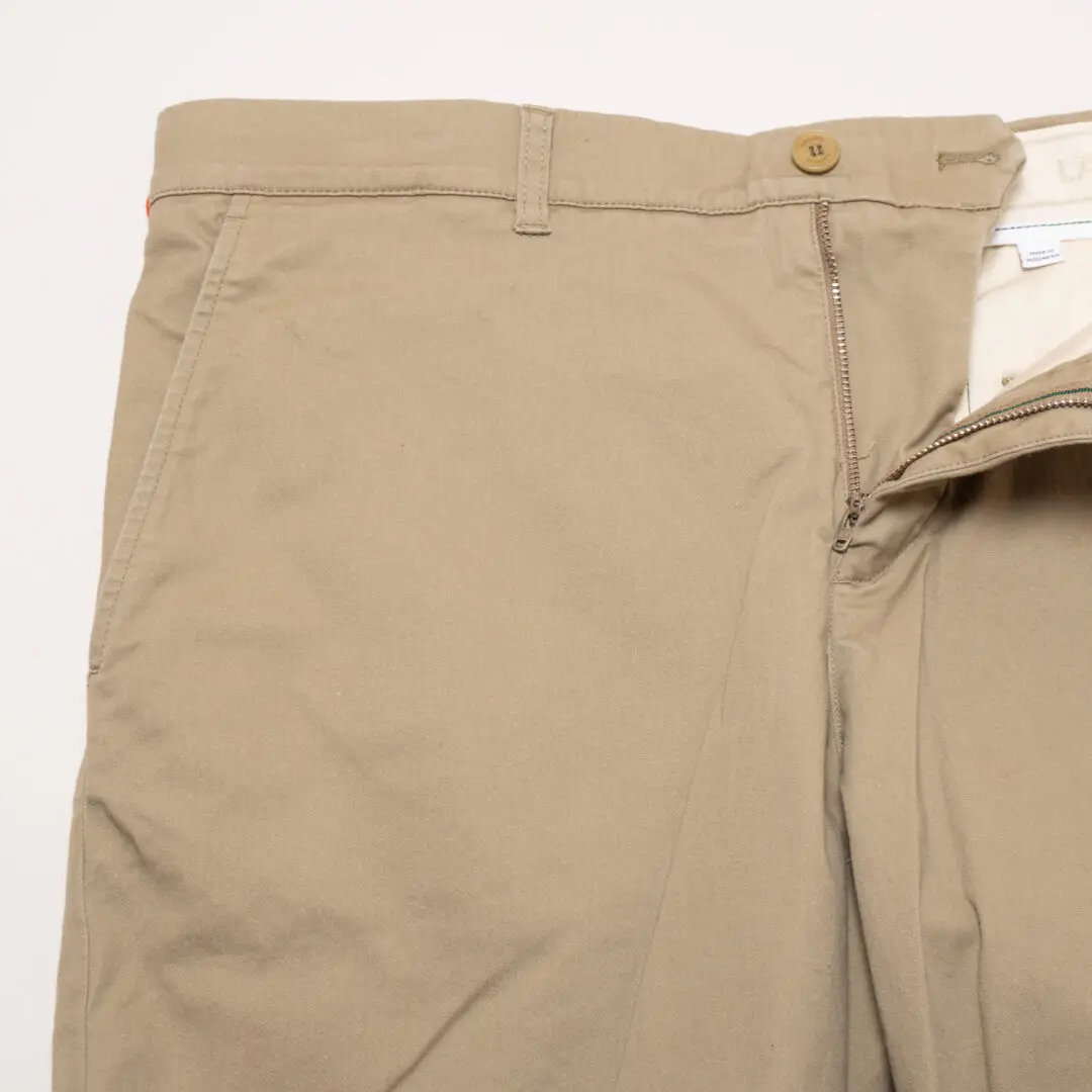 Lacoste Bermuda Shorts Size W34/35 Beige Stretch Cotton Slim Fit