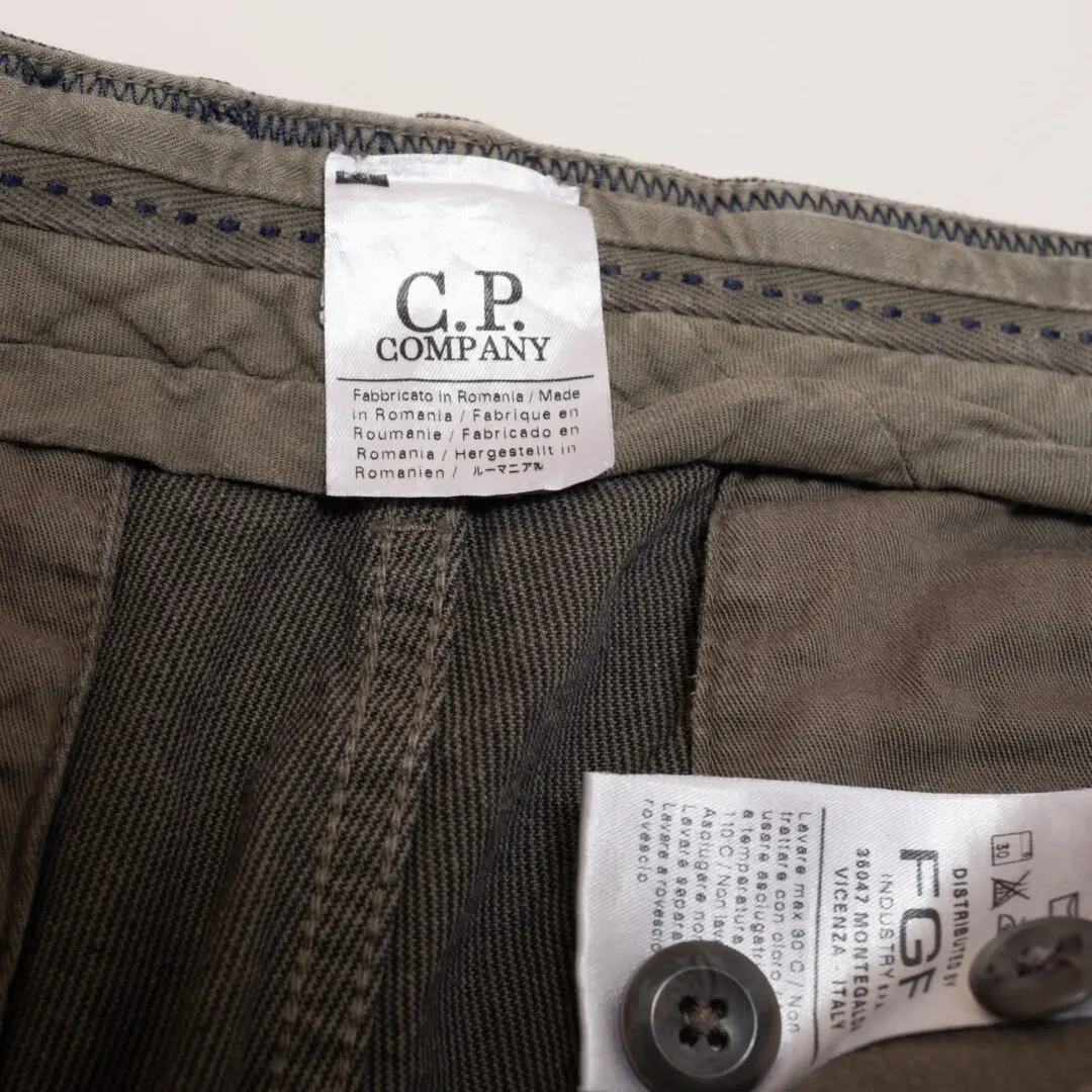 C.P. Company Shorts Size EU46 Men Gray Cotton Twill Bermuda