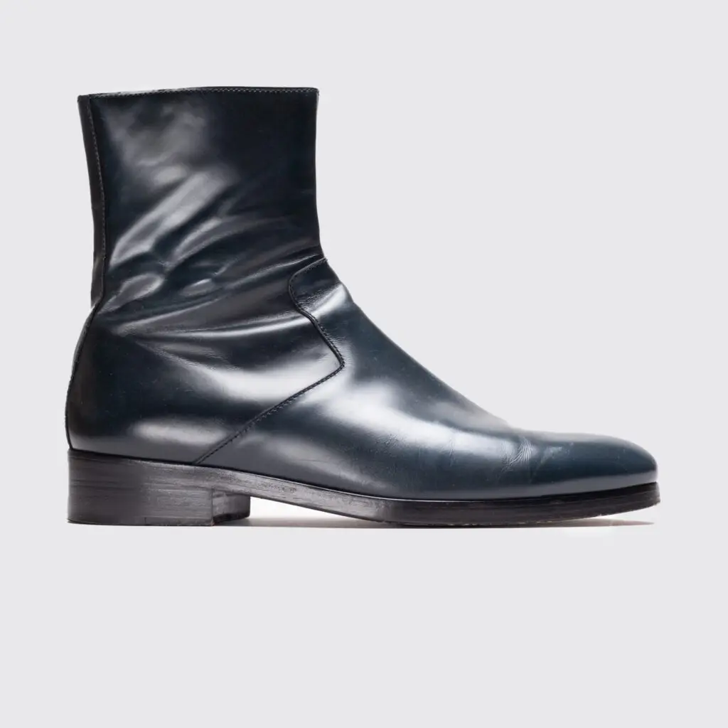 men's Balanciaga boots in blue leather