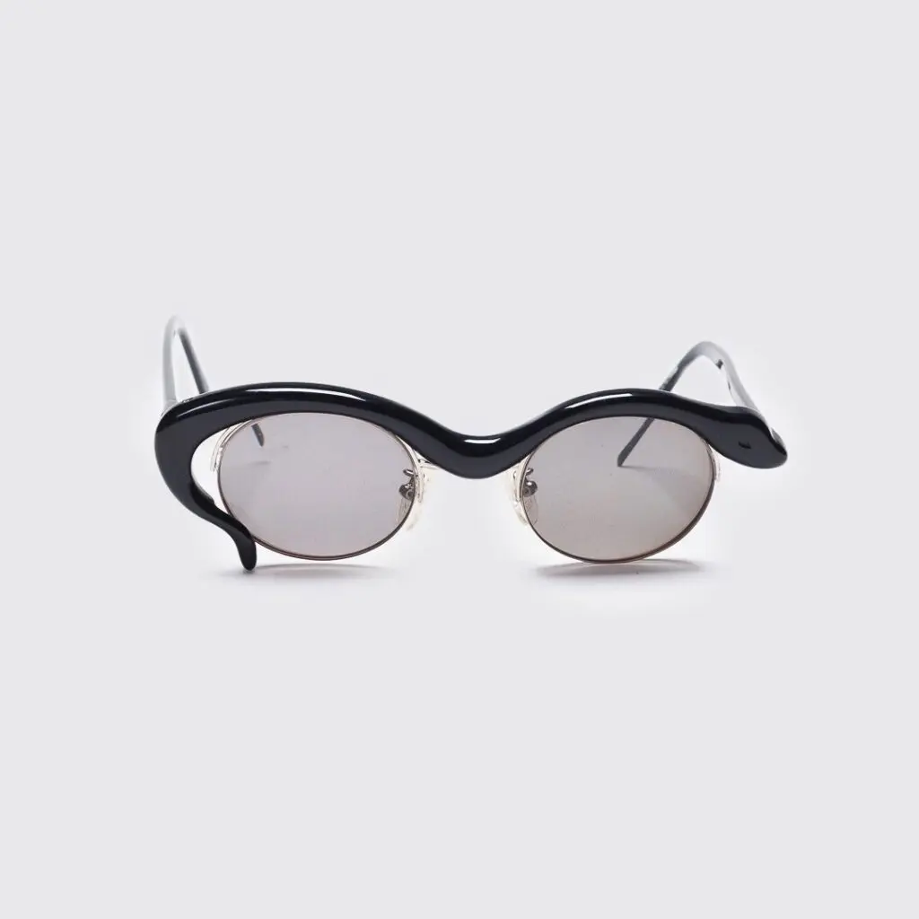 Yohji Yamamoto eyewear, round style sunglasses with snake motif, high gloss acetate frame, black color, solid pattern, crafted in Japan