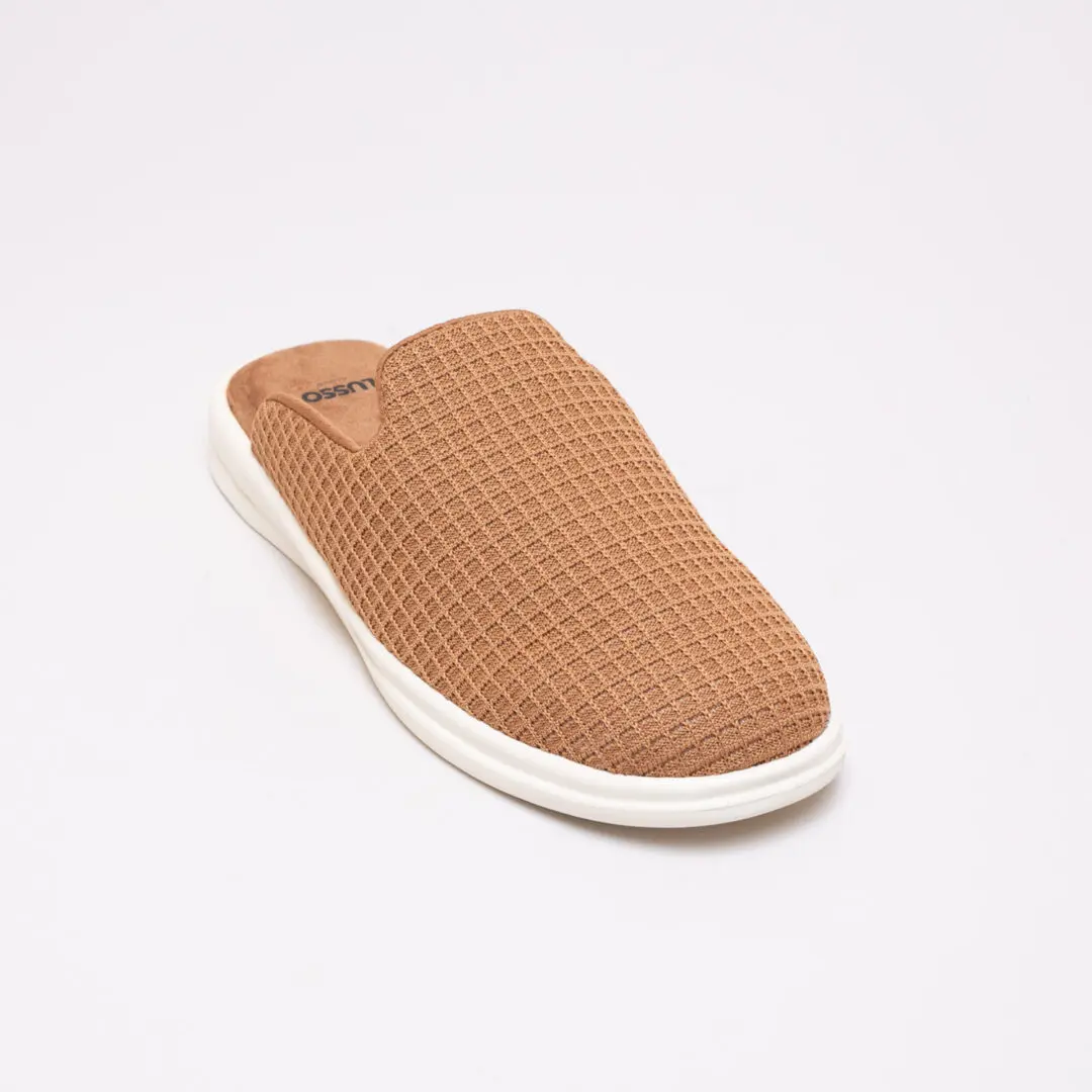 Lusso Cloud Pelli Slide Shoes Size US10 Men Chestnut Marshmallow