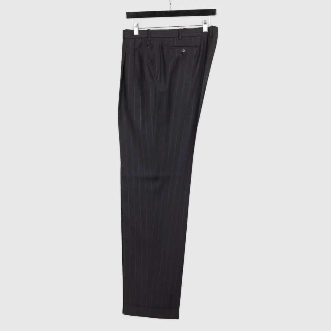Brioni Suit Size 44 Tall Men Black Pinstripe Wool Three Button