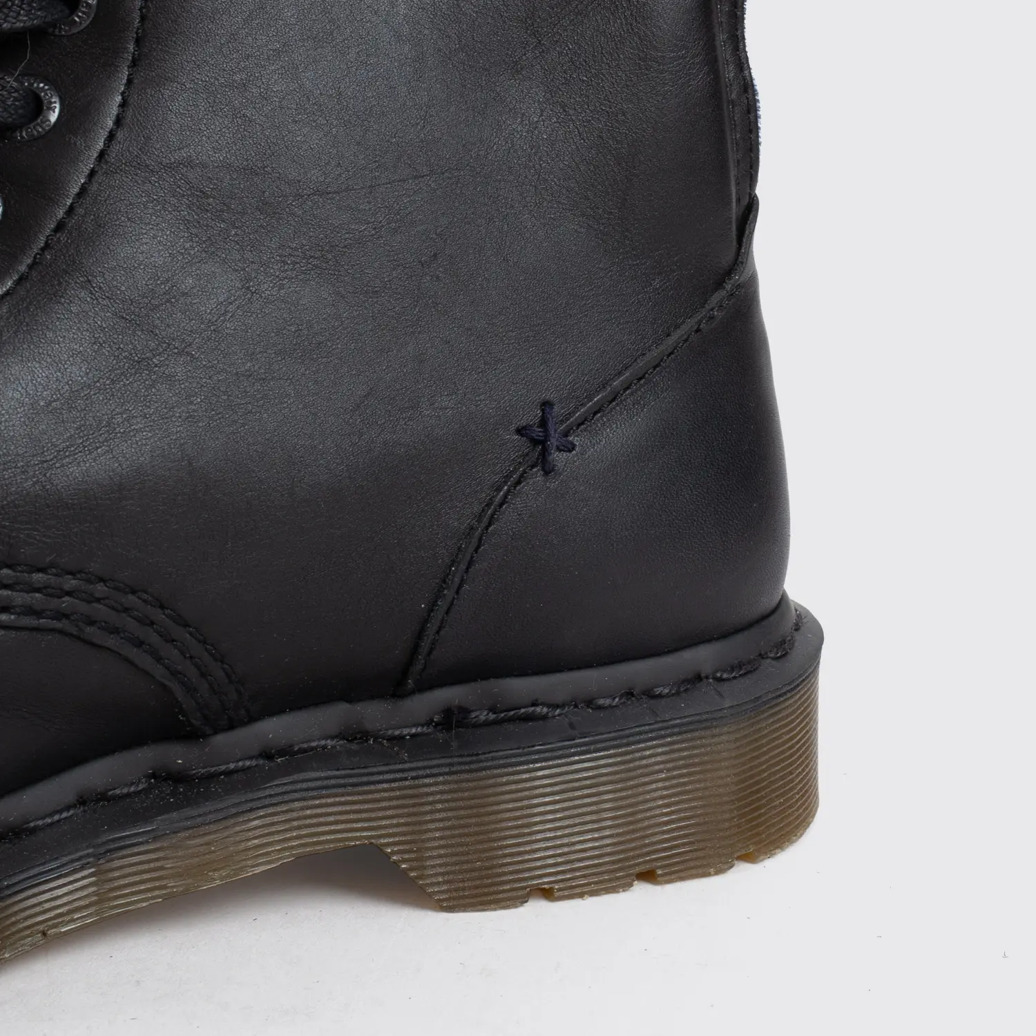 Dr. Martens Boots Size 11 (UK10) Men Black Leather 13-Eye Blue Velvet Trim MODS