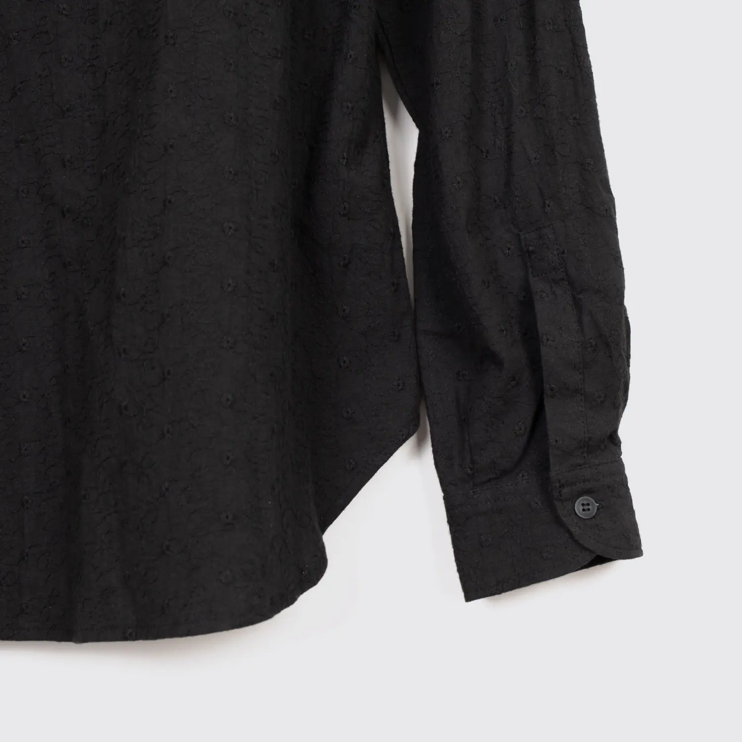 Metsa Shirt Size M Black Cotton Floral Embroidery Lightweight Made in Canada