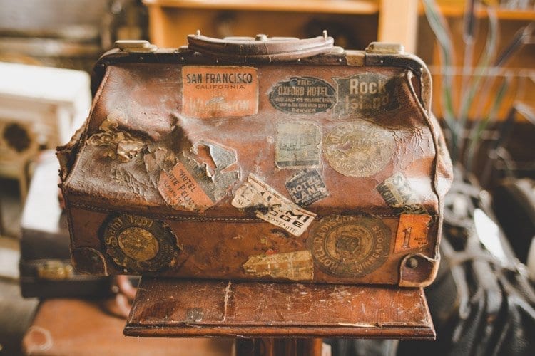 vintage travel bag