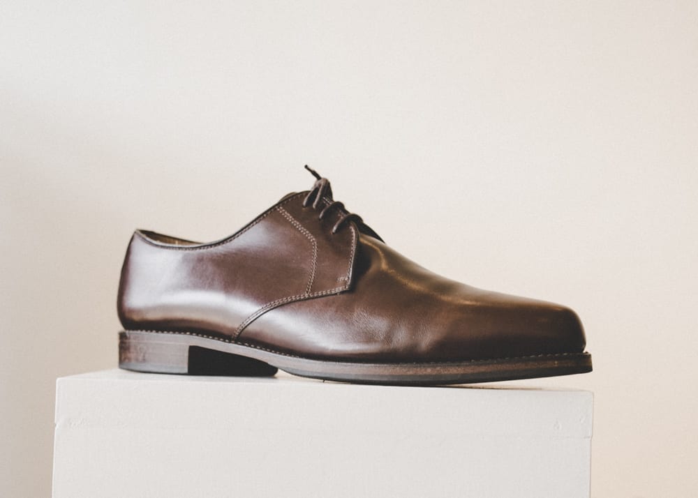 Plain toe blucher